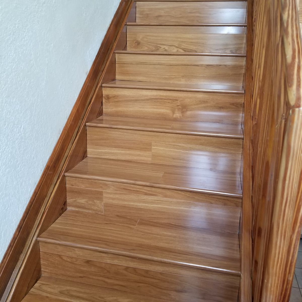 Vinyl flooring